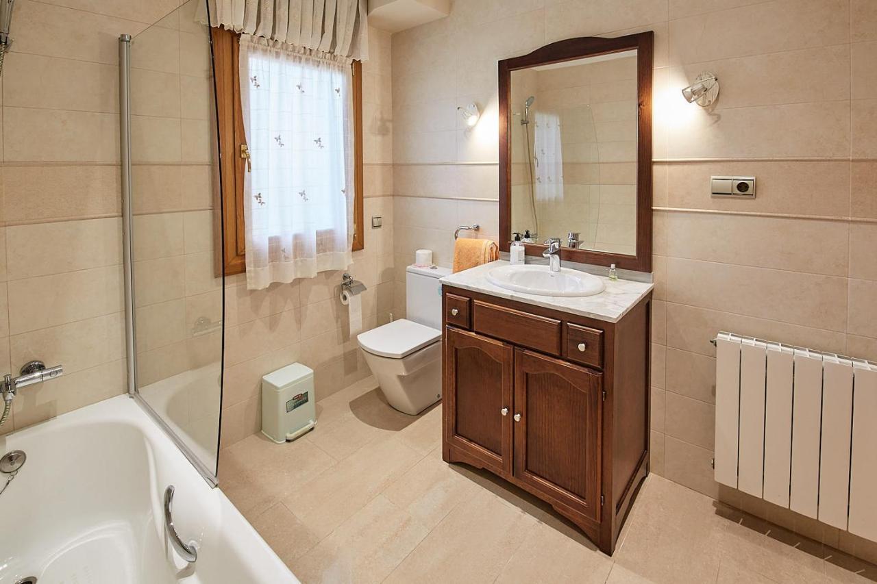 Alojamiento Extrahotelero Casa Ernestina Castillo  외부 사진