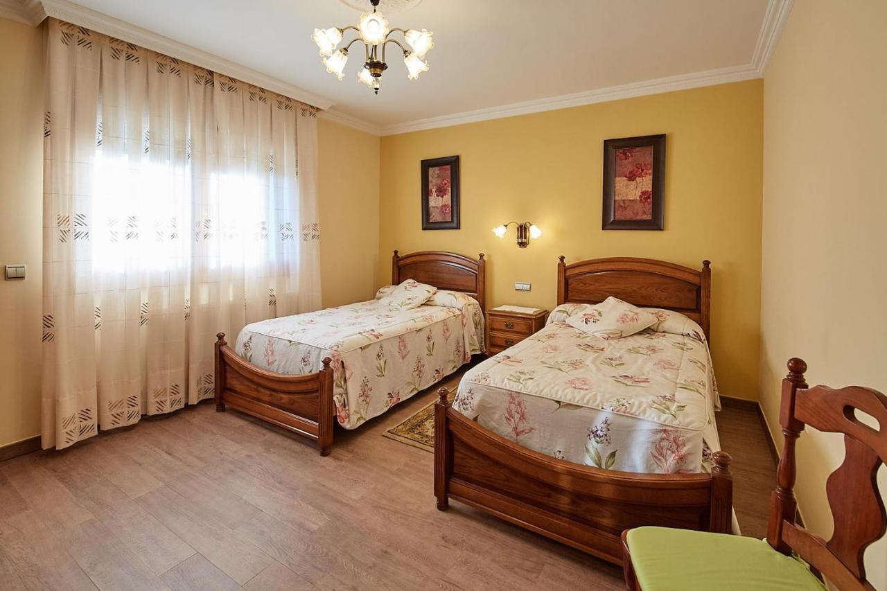 Alojamiento Extrahotelero Casa Ernestina Castillo  외부 사진